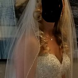 Bridal/Wedding Veil - Fingertip Length - Blush Peach Colored Thumbnail
