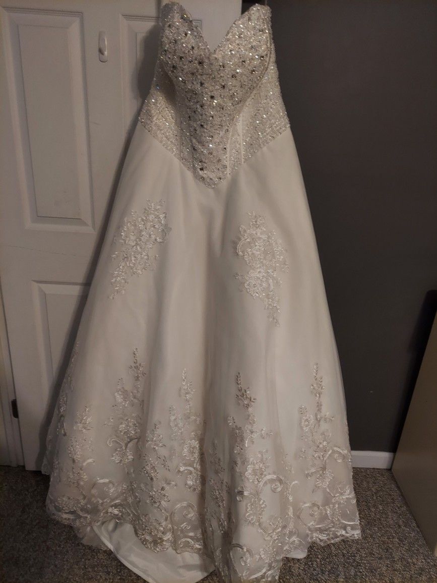 brand new FREE SHIPPING Size 20