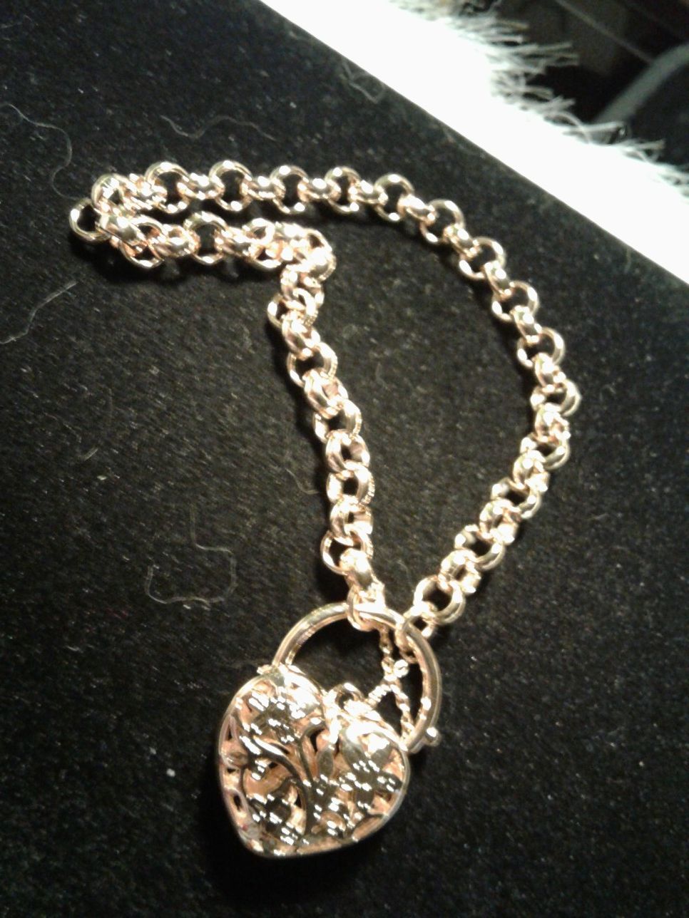 Gold filled 8" Heart CHARM Braclete