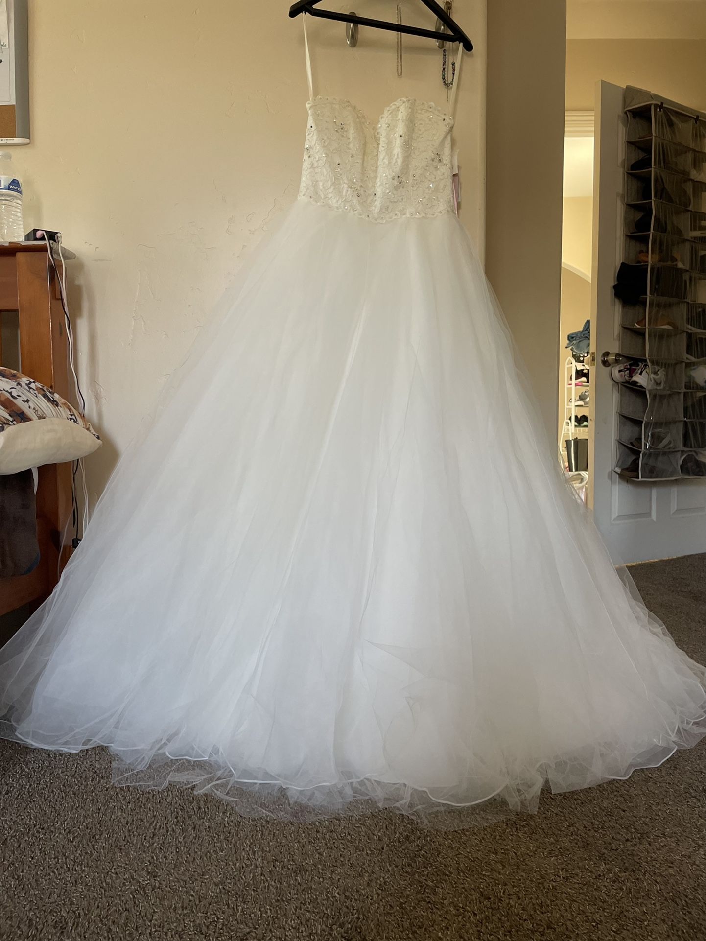 Brand New Wedding Dress