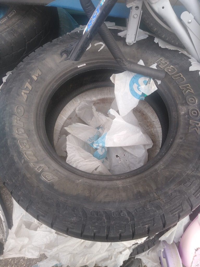 Tires 265/70R17