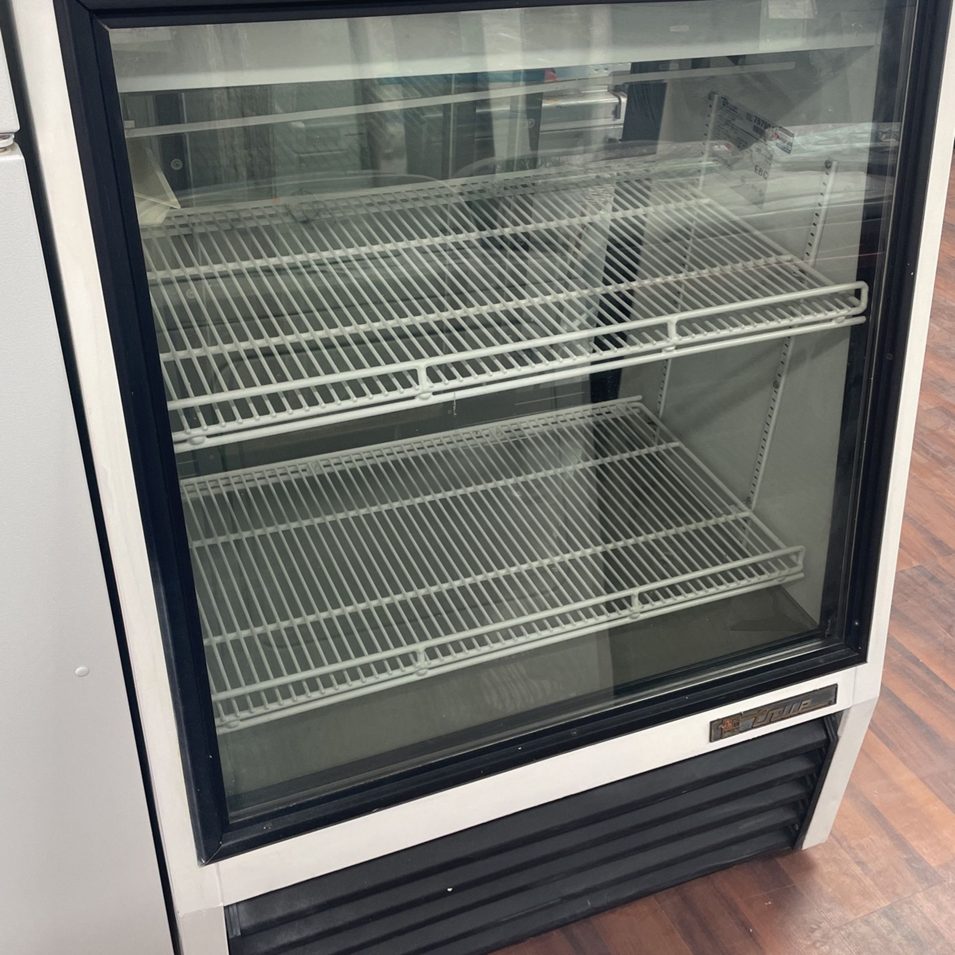 True Deli Refrigerator In White