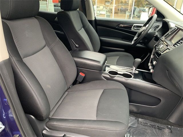 2018 Nissan Pathfinder