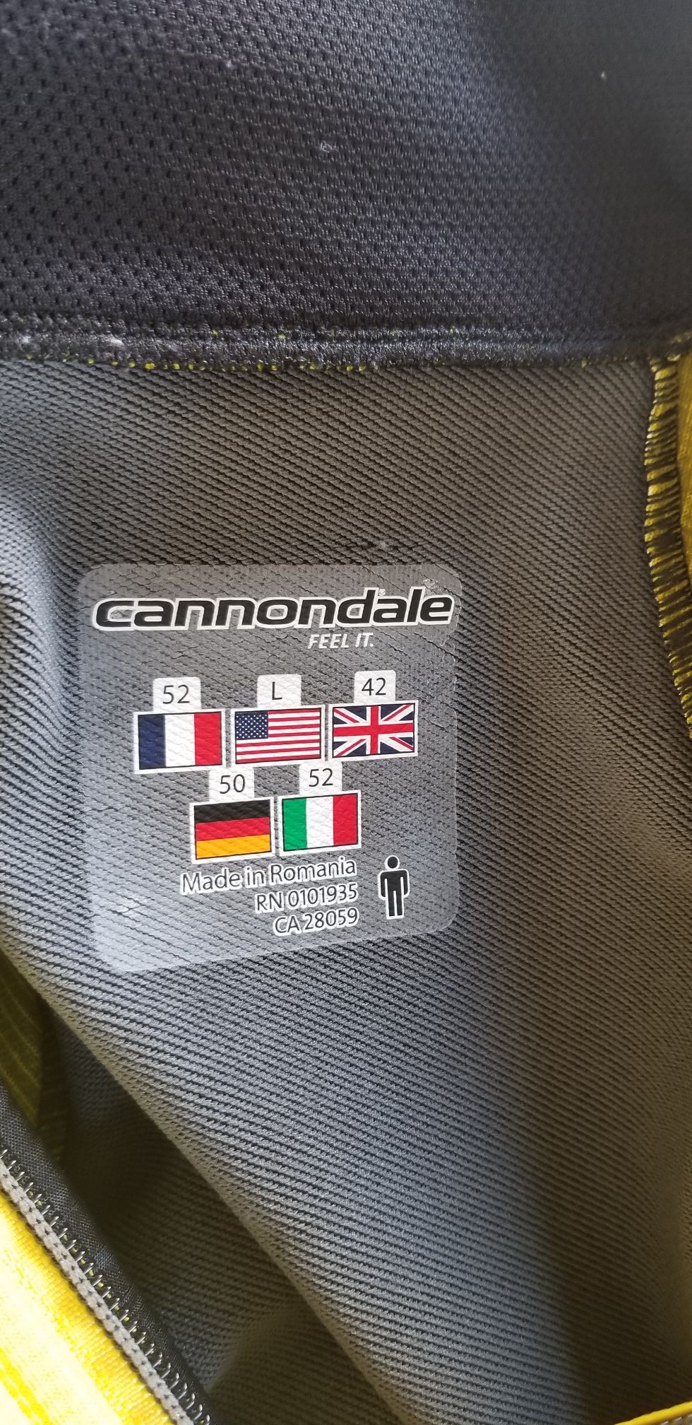 Cannondale carbon jacket size large