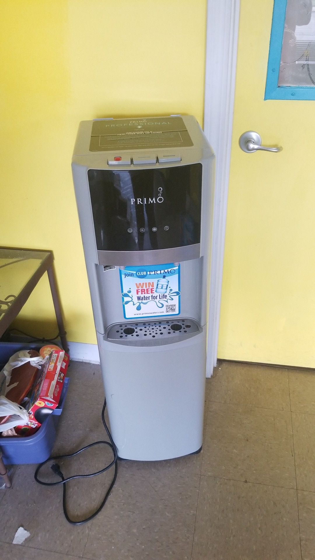 Water cooler