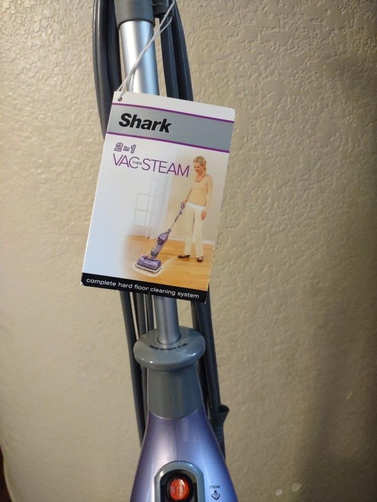 Shark Steamer