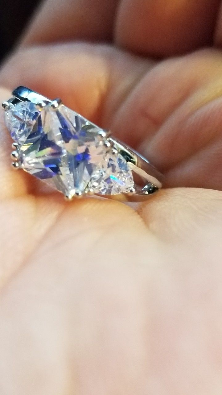 Gorgeous princess Cut Women's Wedding Engagement Promises Ring Size 9.0