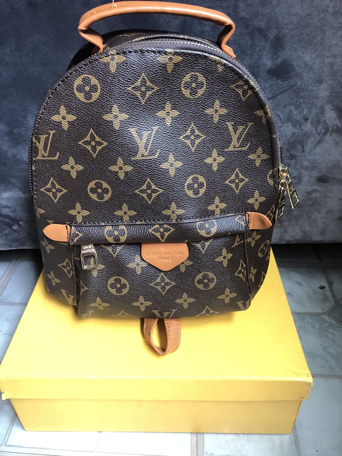Women’s Small Backpack