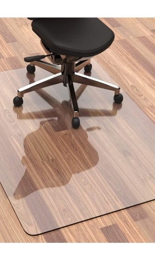 HOMEK Crystal Clear Chair Mat for Hardwood Floor, 1/8" Thick 48 x 36 inches Heavy Duty Floor Chair Mat, Good for Desks, Office and Home, Protects Floo