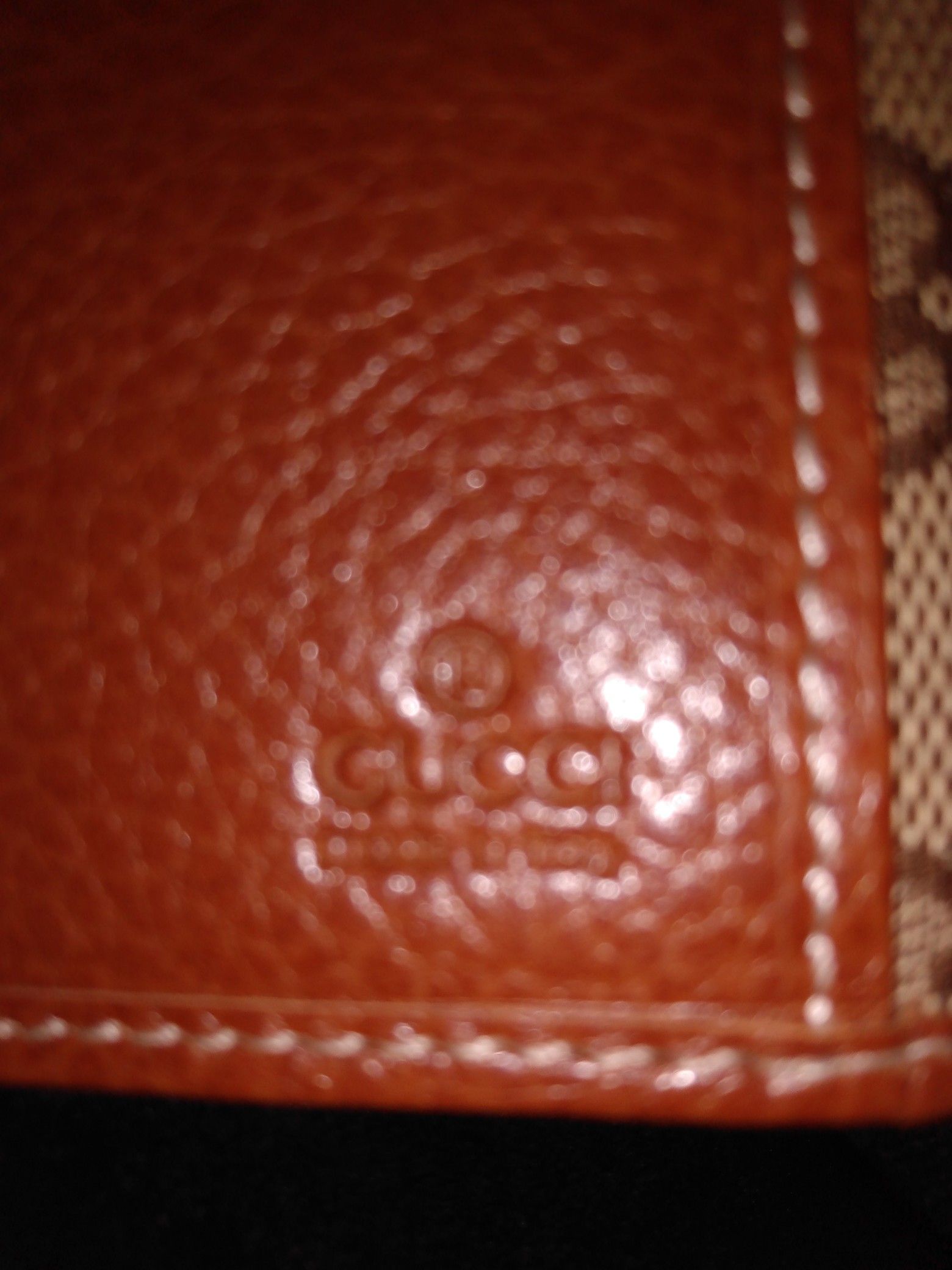 VINTAGE GUCCI WALLET