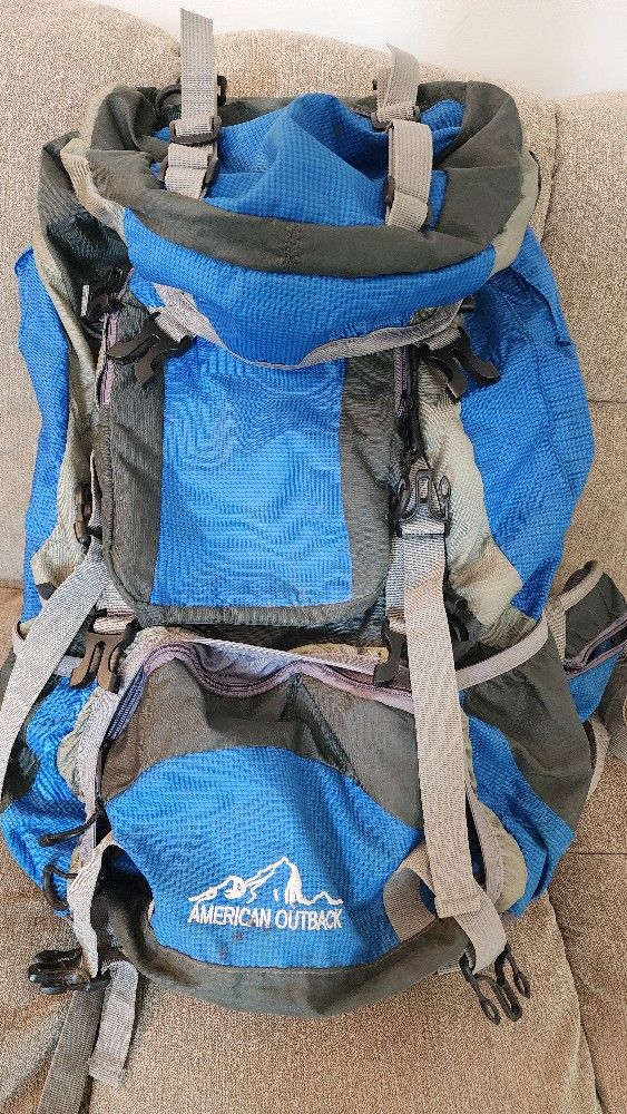 American Outback Zion Internal Frame Hiking Backpack
-$20 (Cash Only)