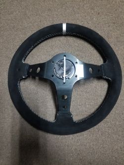 New 350mm Momo style suede deep dish steering wheel 6 bolt Thumbnail