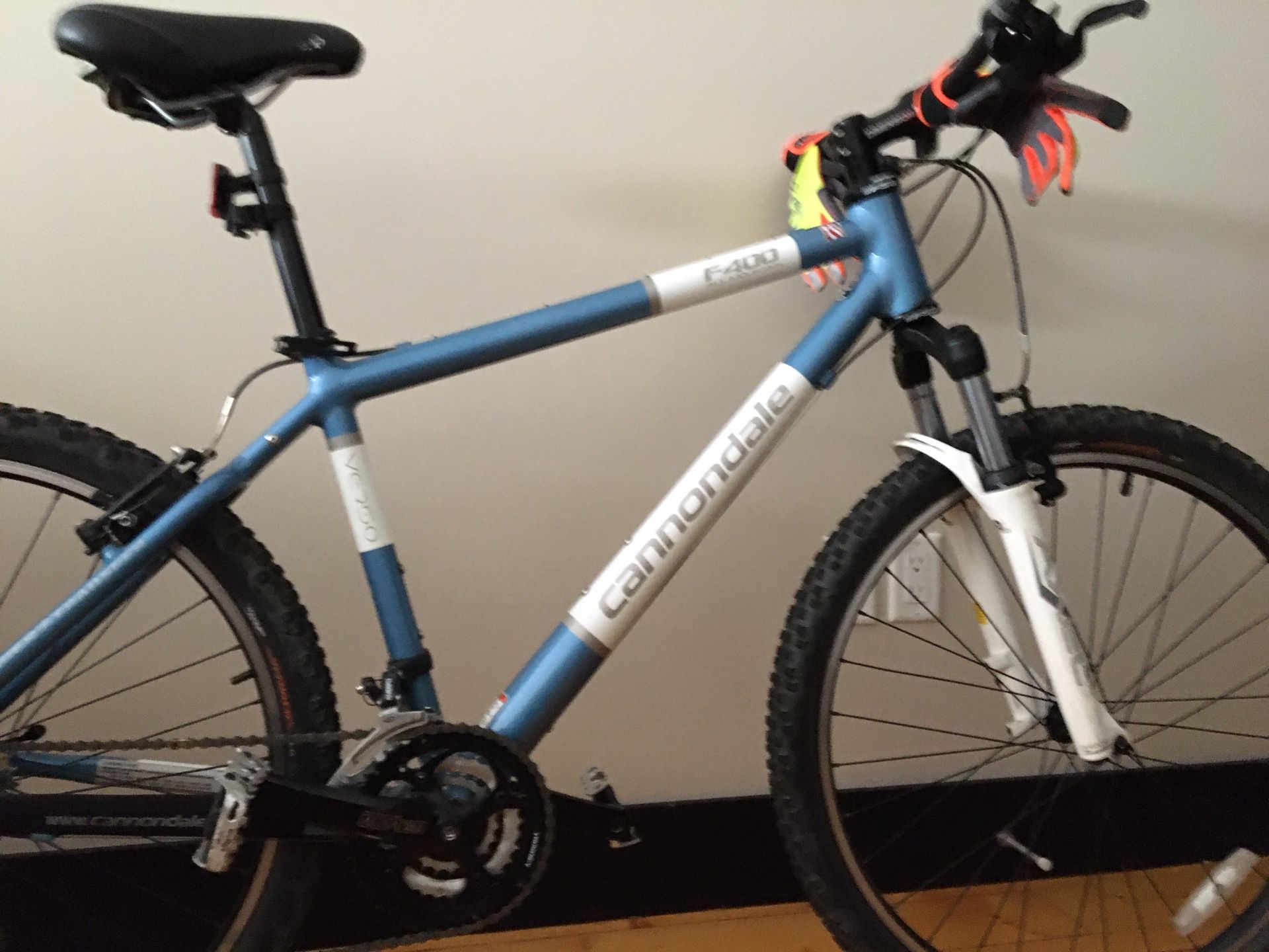 Cannondale F400 All Mountain Bike