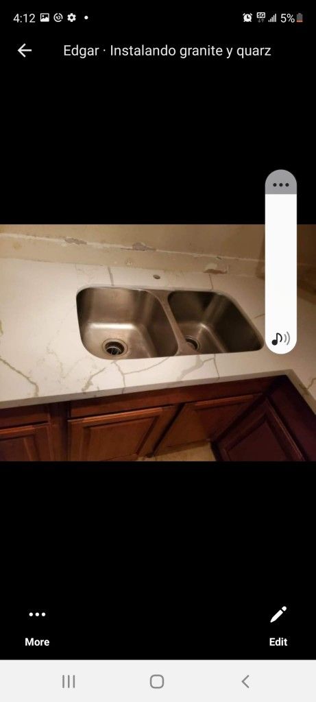 Quartz & Granite Countertops