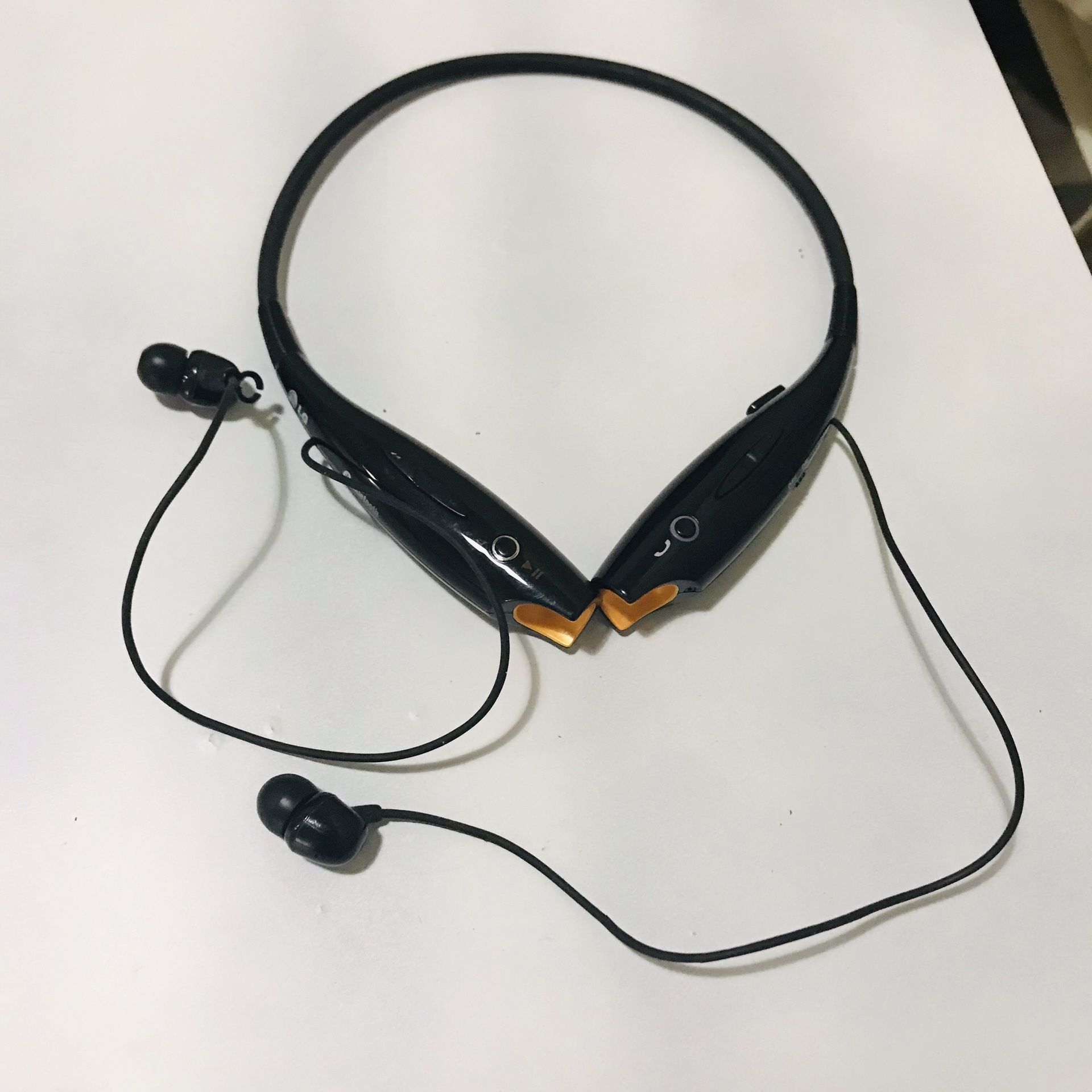 Lg Bluetooth headset/iPhone 6s and up headset