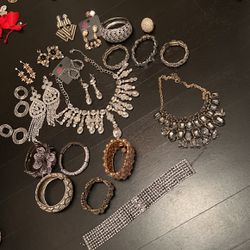 Custom Jewelery  Thumbnail