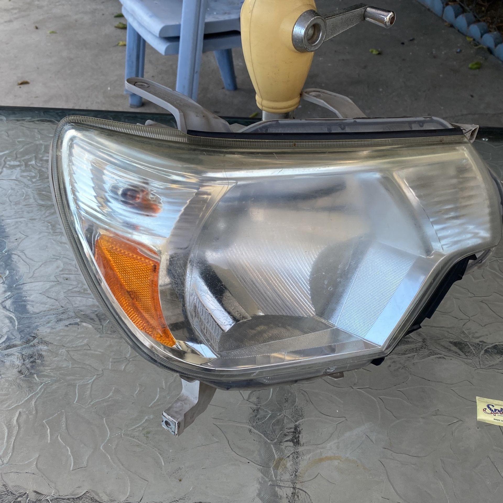 Headlights For Toyota Tacoma 2015–2017