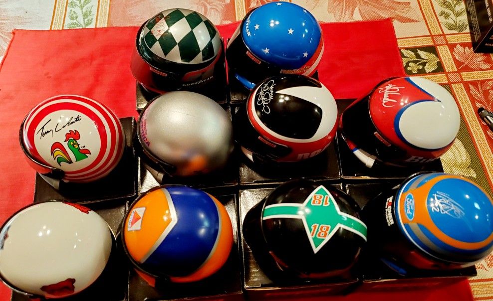 10 1/4 SCALE SIMPSON NASCAR DRIVERS HELMETS