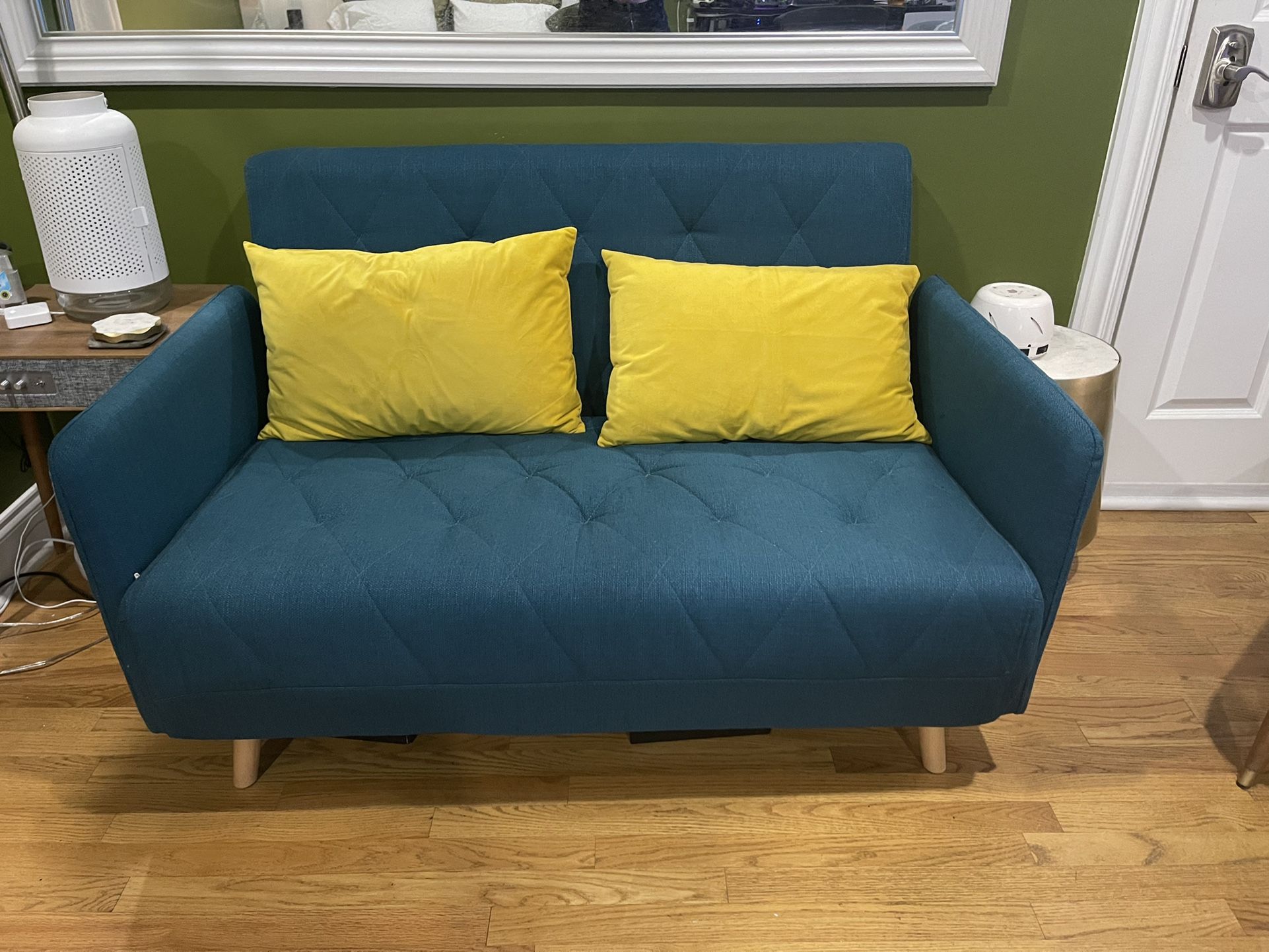Convertible Love Seat Folds Out To Twin Bed
