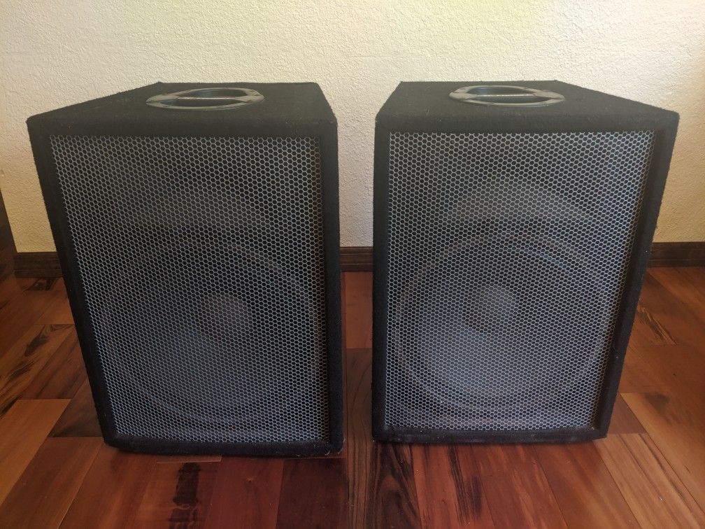 Electro Voice EV Force i Speakers 15 in 250 / 1000 Watt 8 Ohms PA