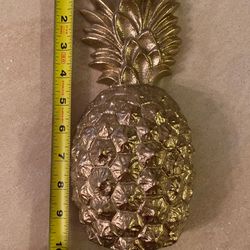 gold Leaf metal pineapples Thumbnail