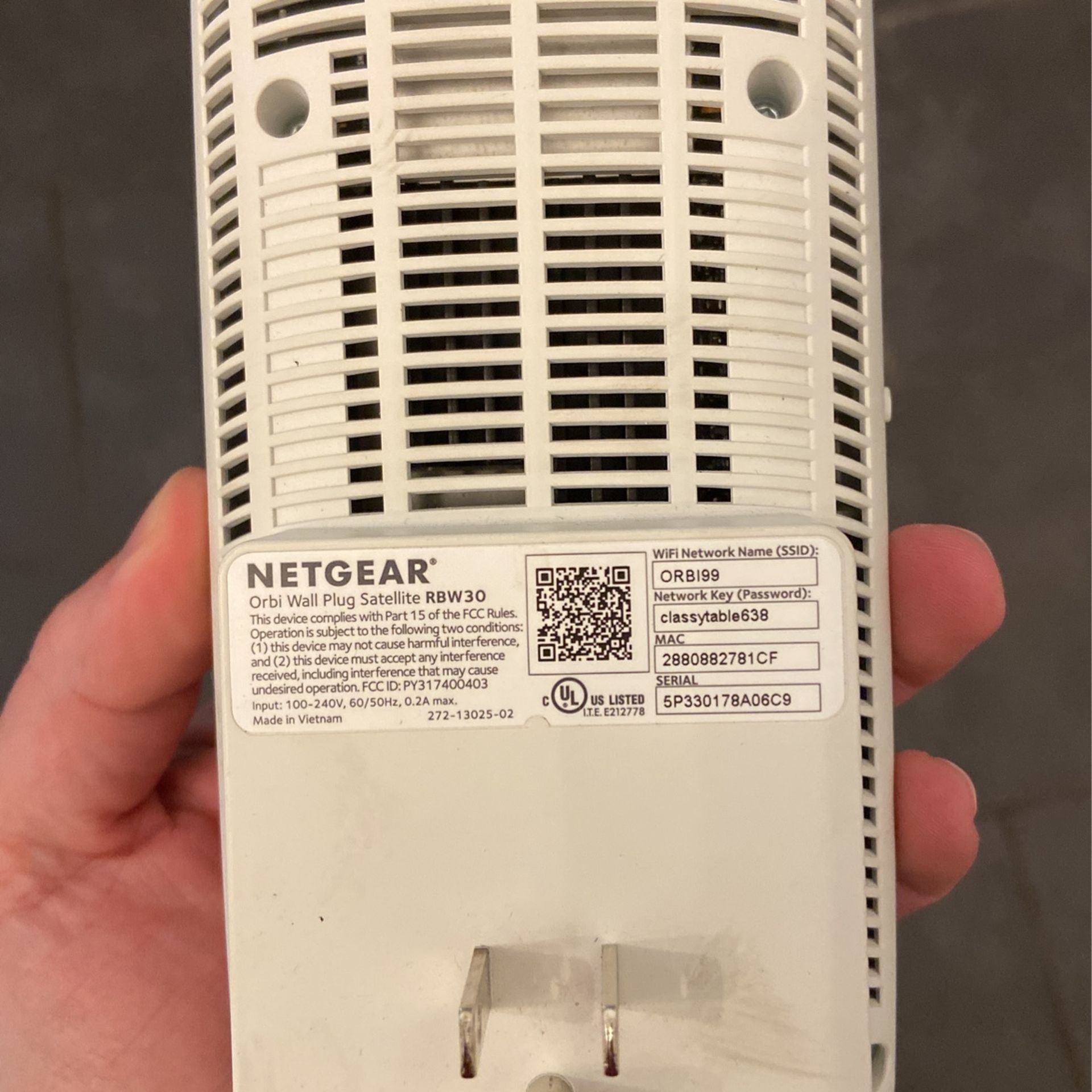 Orbi Wall Plug Satellite RBW30 (Netgear Wifi Extender)