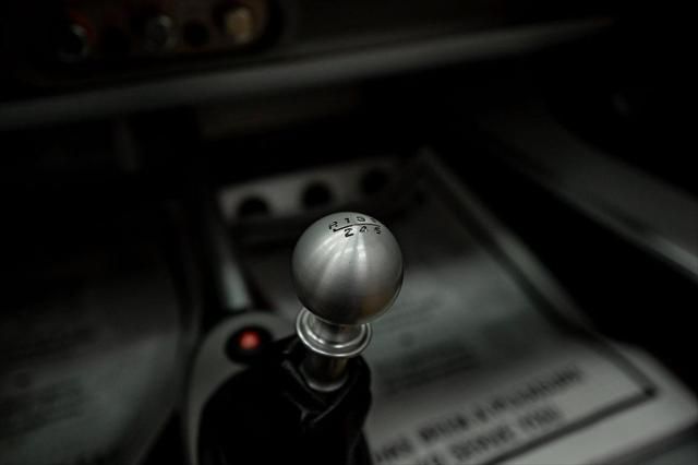 2005 Lotus Elise