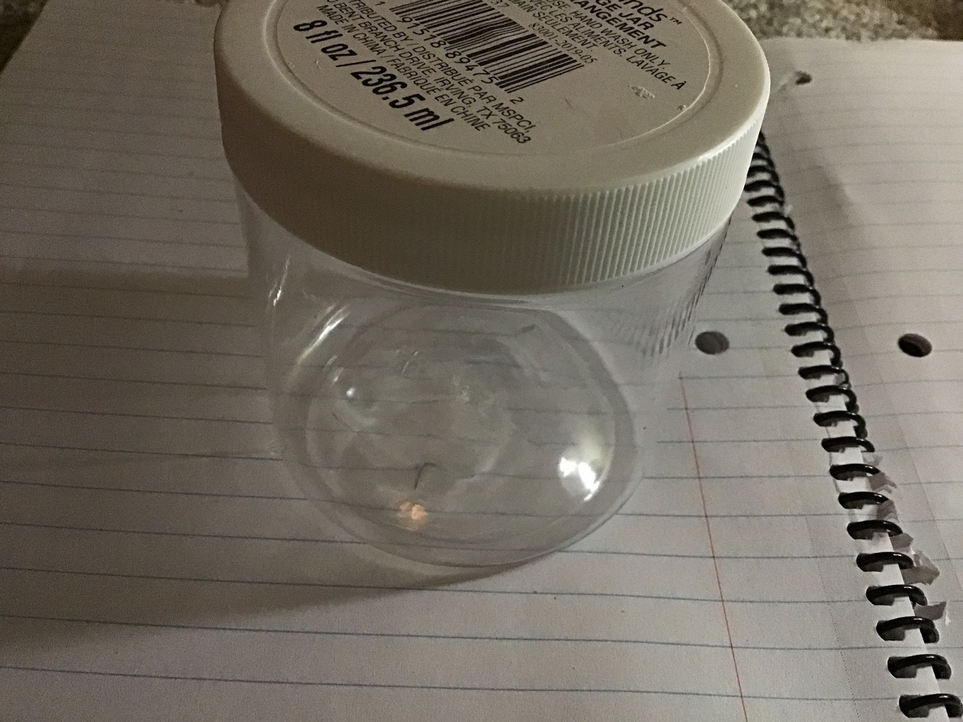 8oz container
