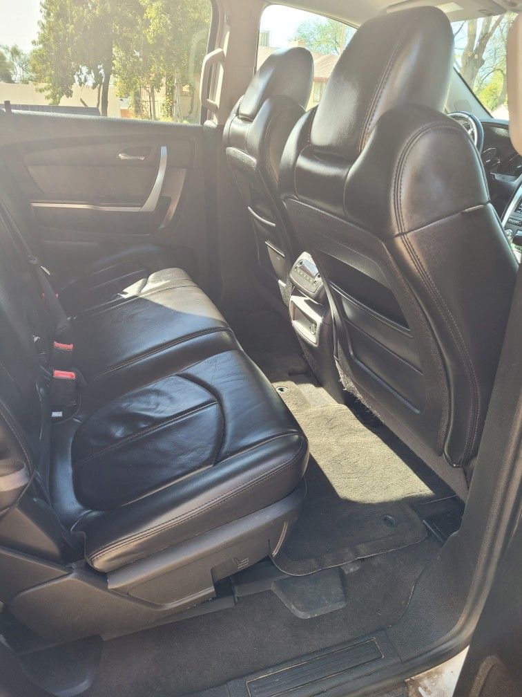 2009 GMC Acadia