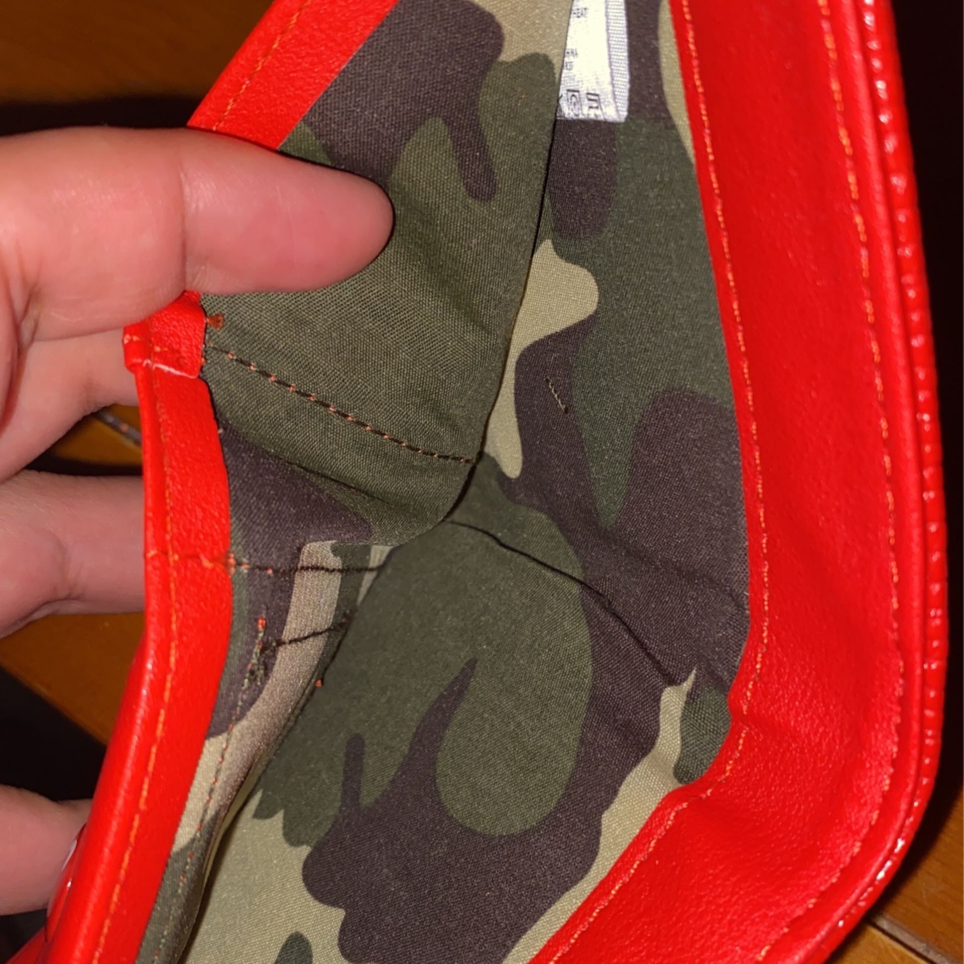 Supreme Wallet For Sale