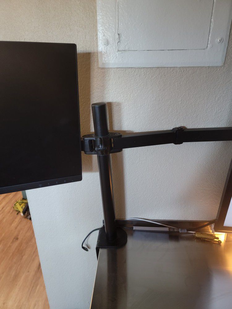 Lenovo Q24I AND Dual Monitor Stand