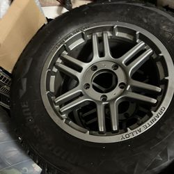 Wheels With Winter Tires For Lexus LX570 Thumbnail