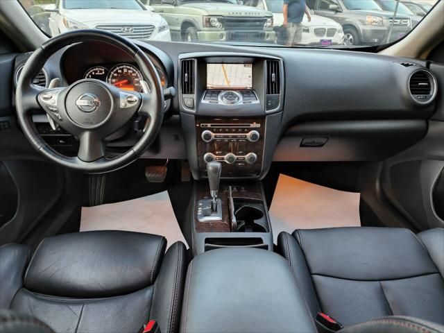 2011 Nissan Maxima