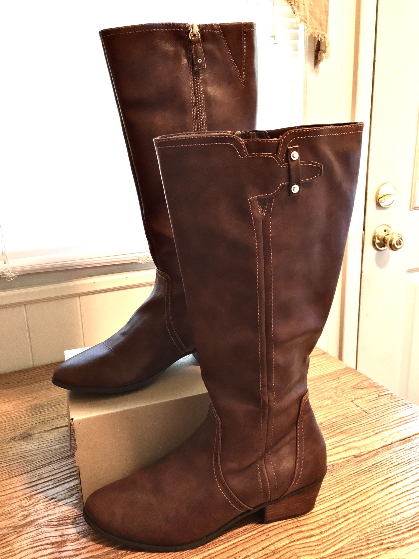 Dr. Scholl’s Brown Boots Sz 11