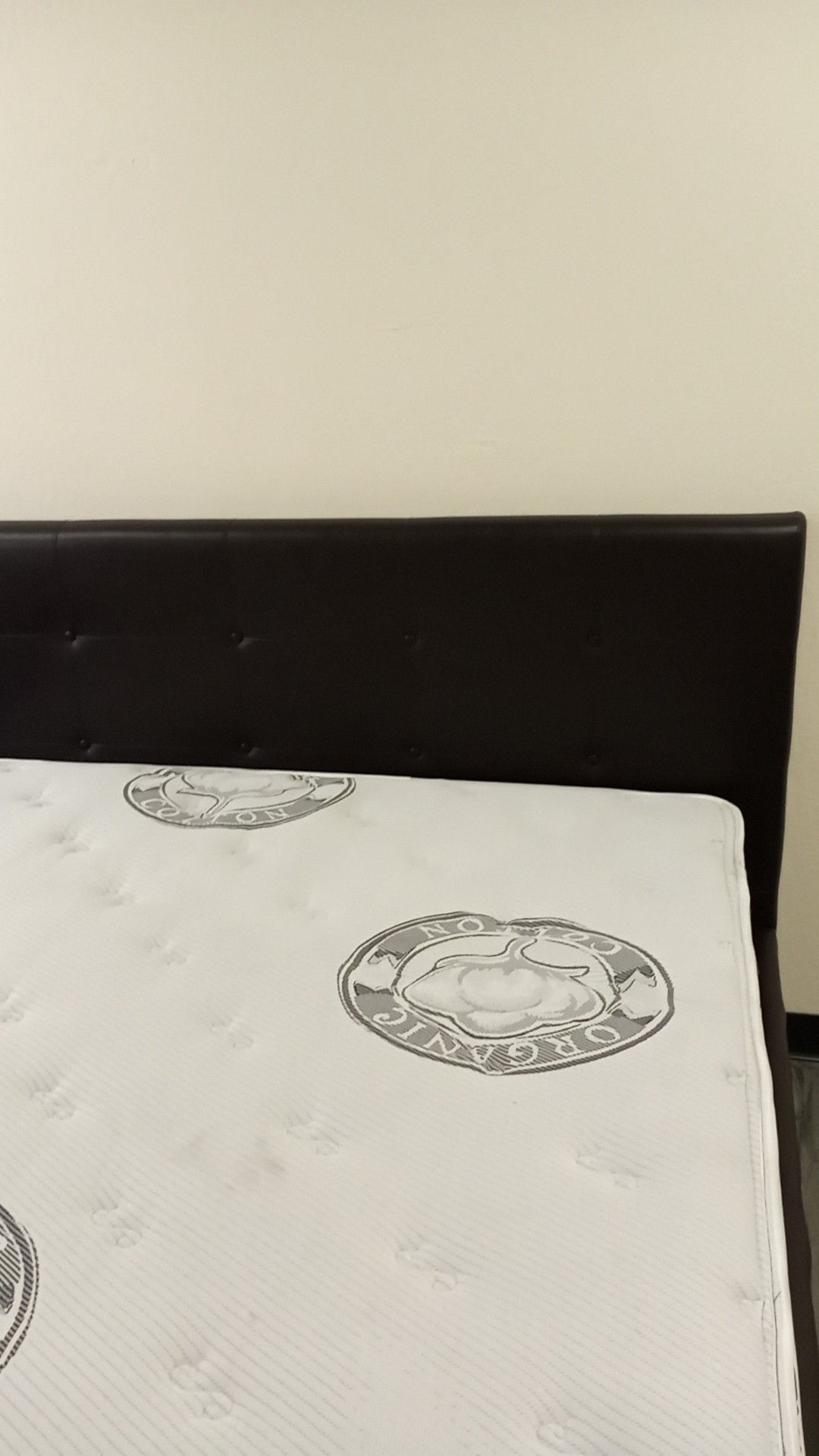 Queen bed with mattress