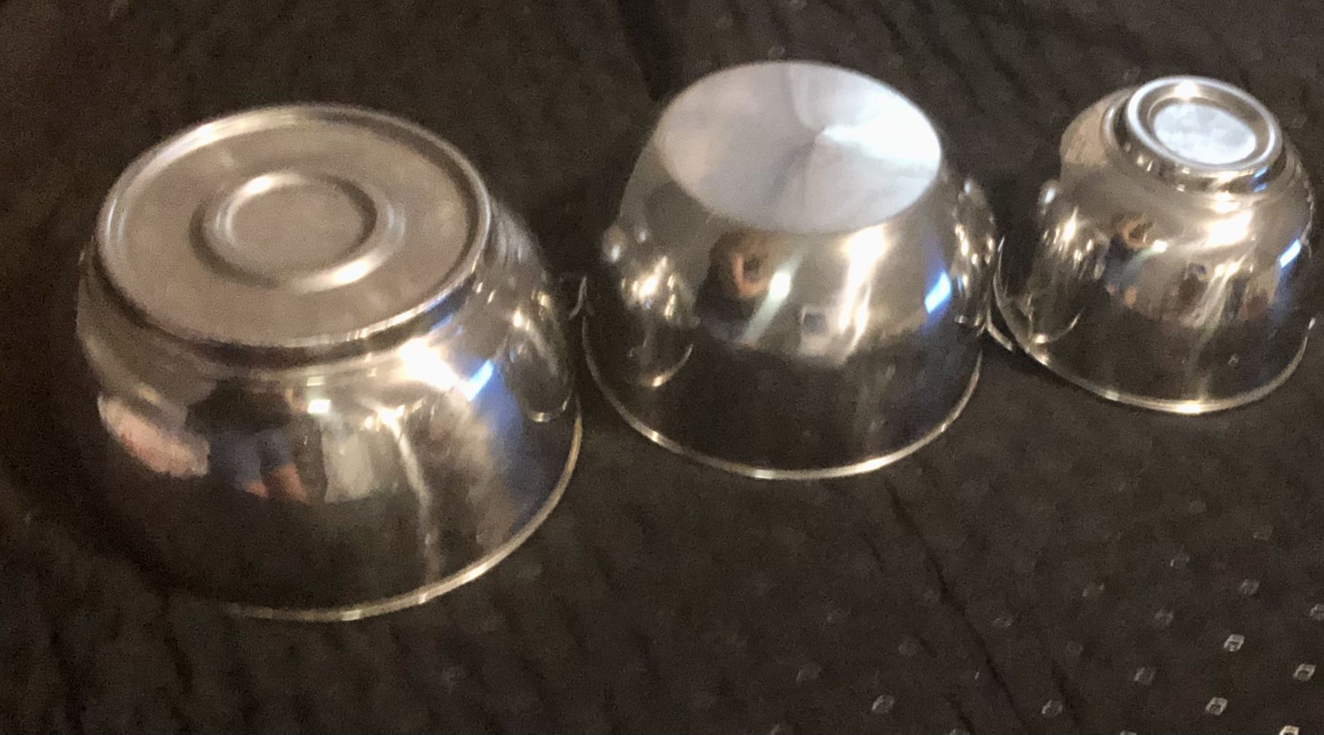 Set Of 3 Great Condition Stainless Steal Nesting Mixing Bowls. 1 Is Farberware Double Thumb Ring #734. $20 Pickup/$23 Shipping