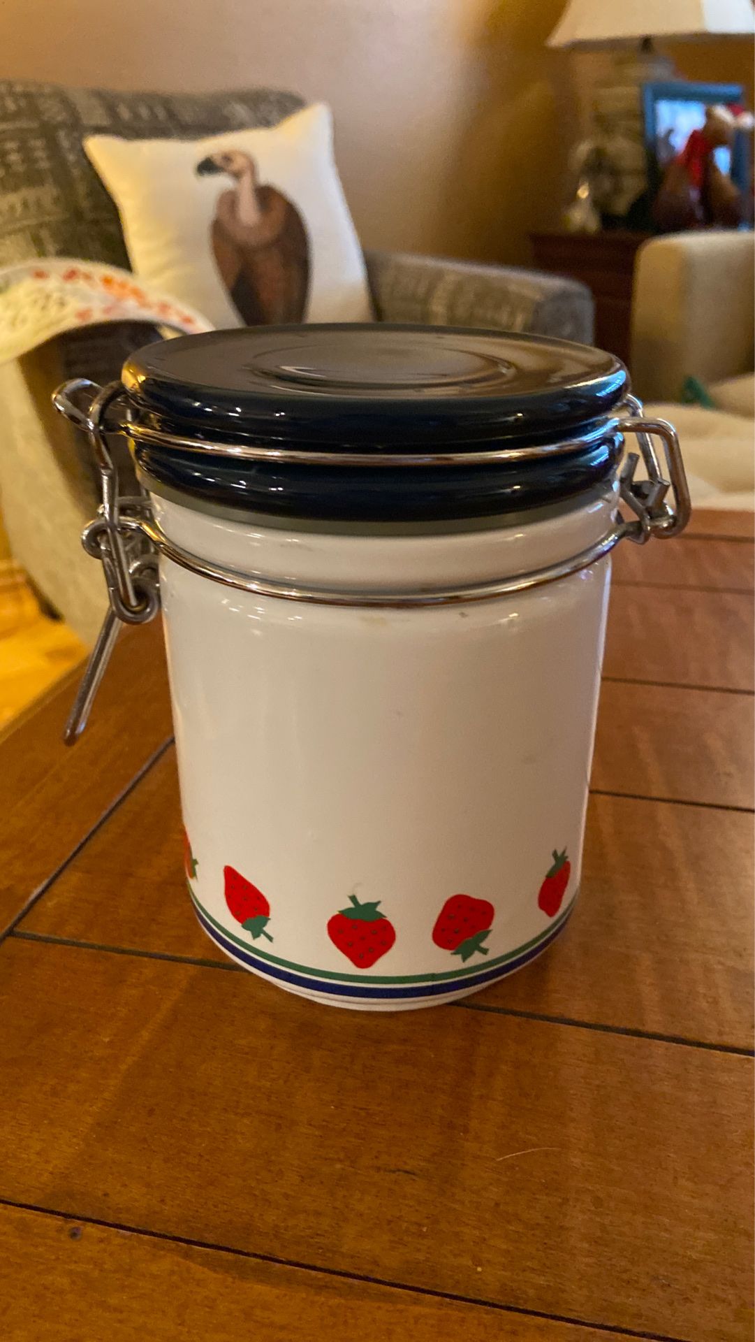Ceramic sealed canister- kitchen