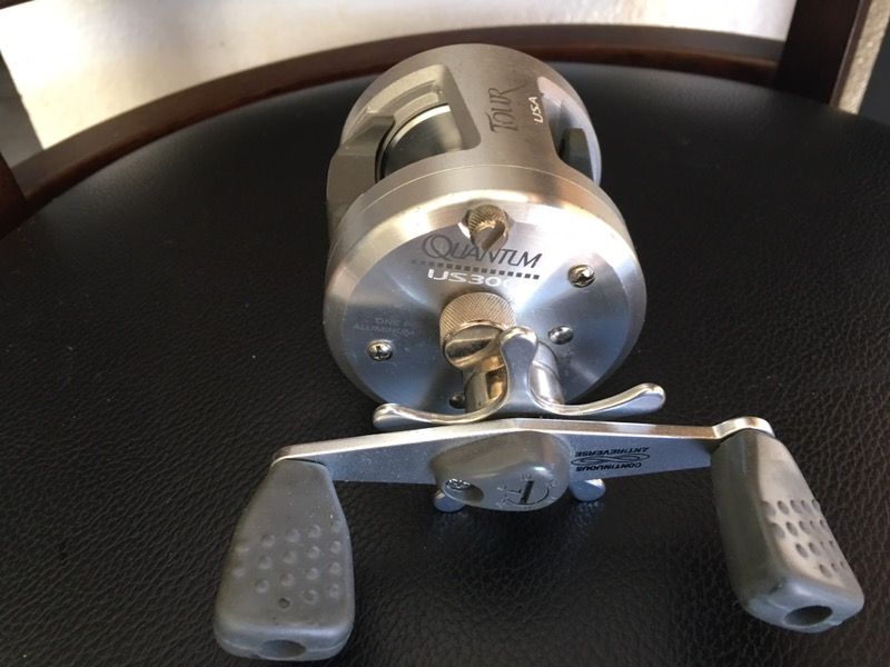 Quantum US-300 Round Baitcasting Reel