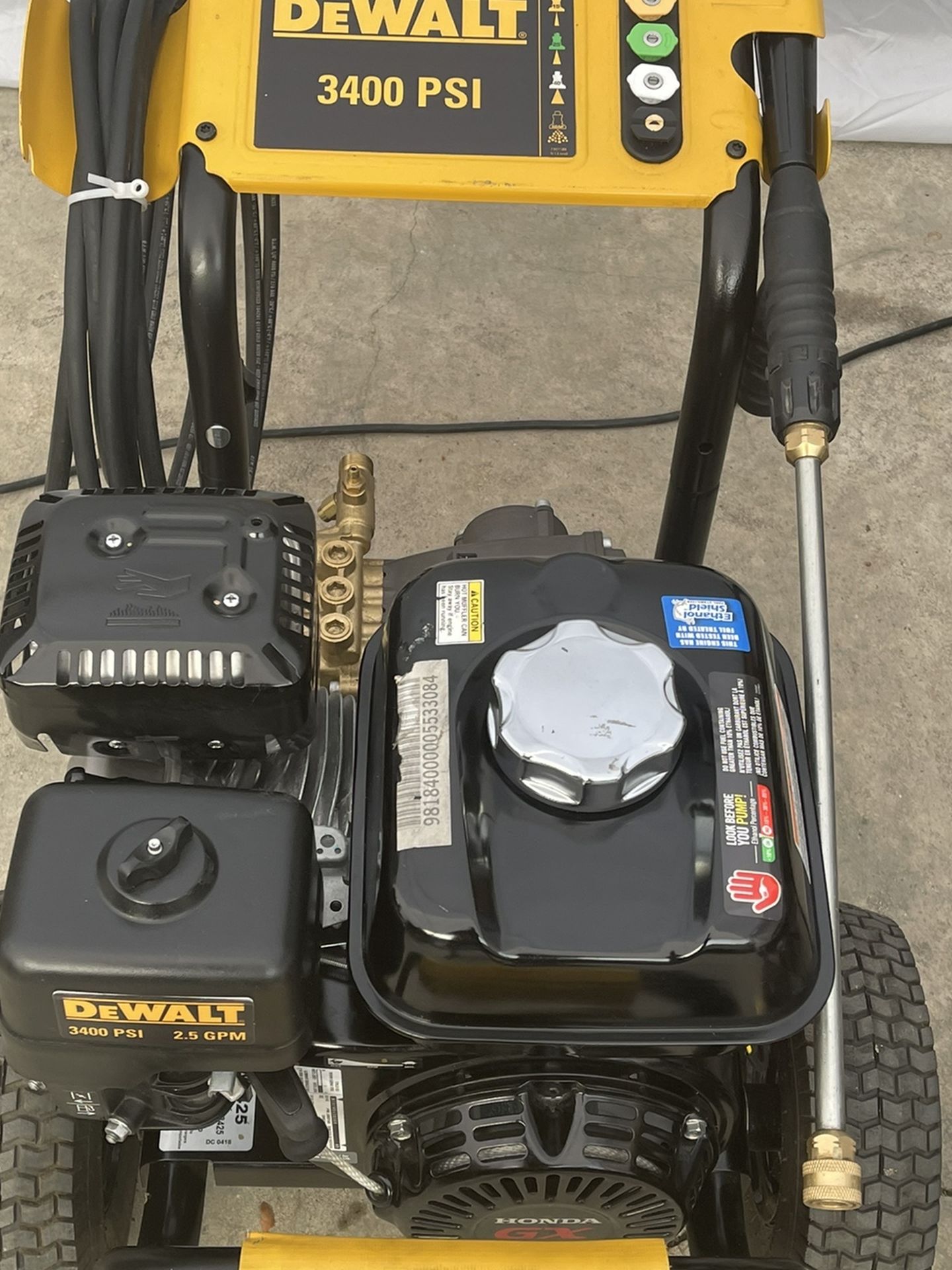 Dewalt 3600 Psi Pressure Washer Good Condition Like New for Sale in