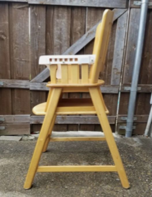 Nice Vintage Eddie Bauer High Chair