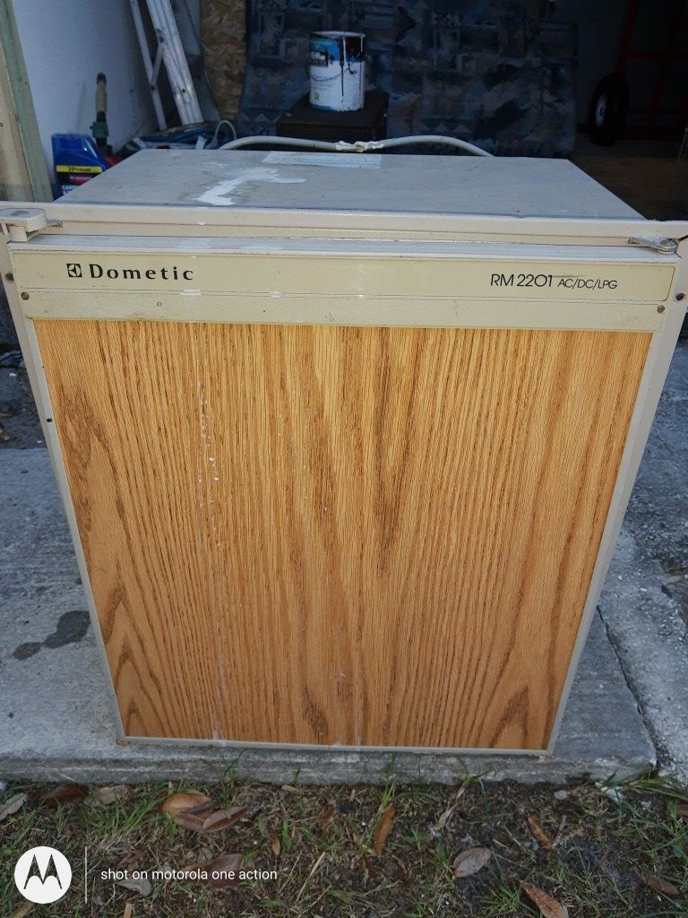 Pop up camper 3 way refrigerator for Sale in Orlando, FL OfferUp