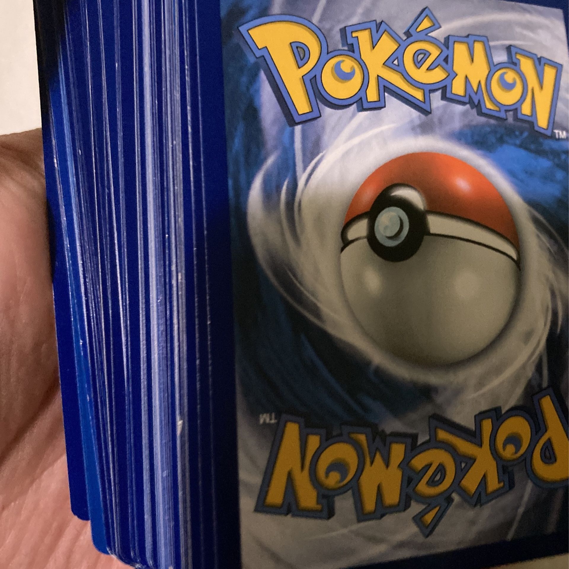 Pokemon Tin (Comes With Cards)