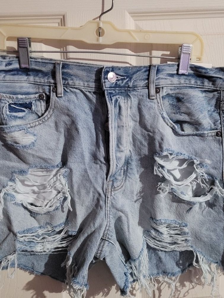 Women Shorts Size 12 American Eagle