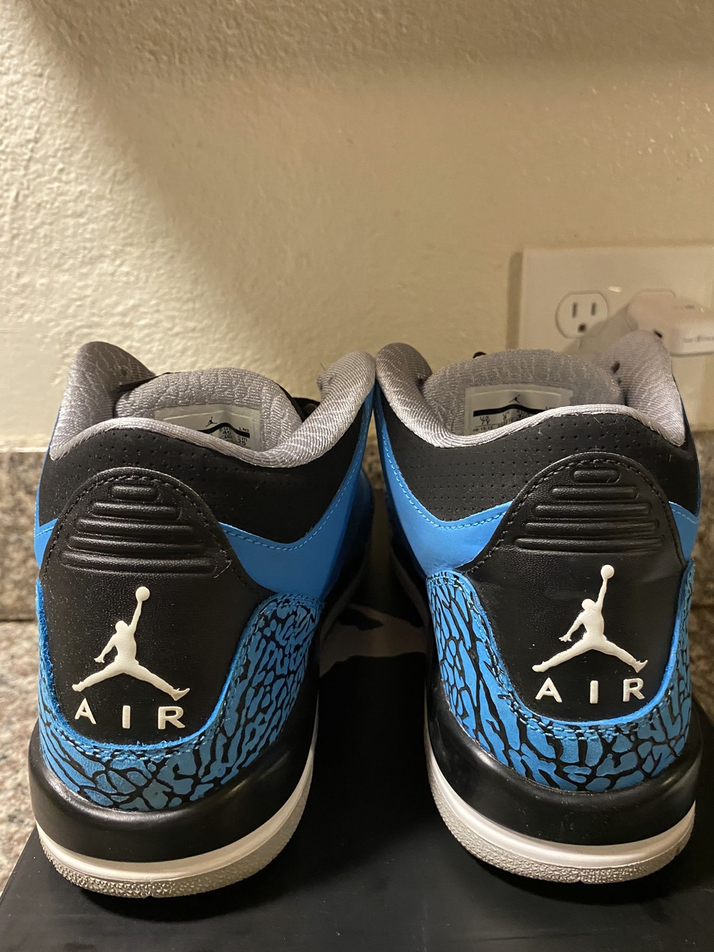 Air Jordan 3 Retro BG