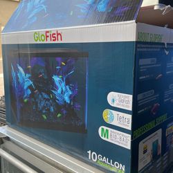 GloFish 10 Gallon Aquarium Fish Tank  Thumbnail