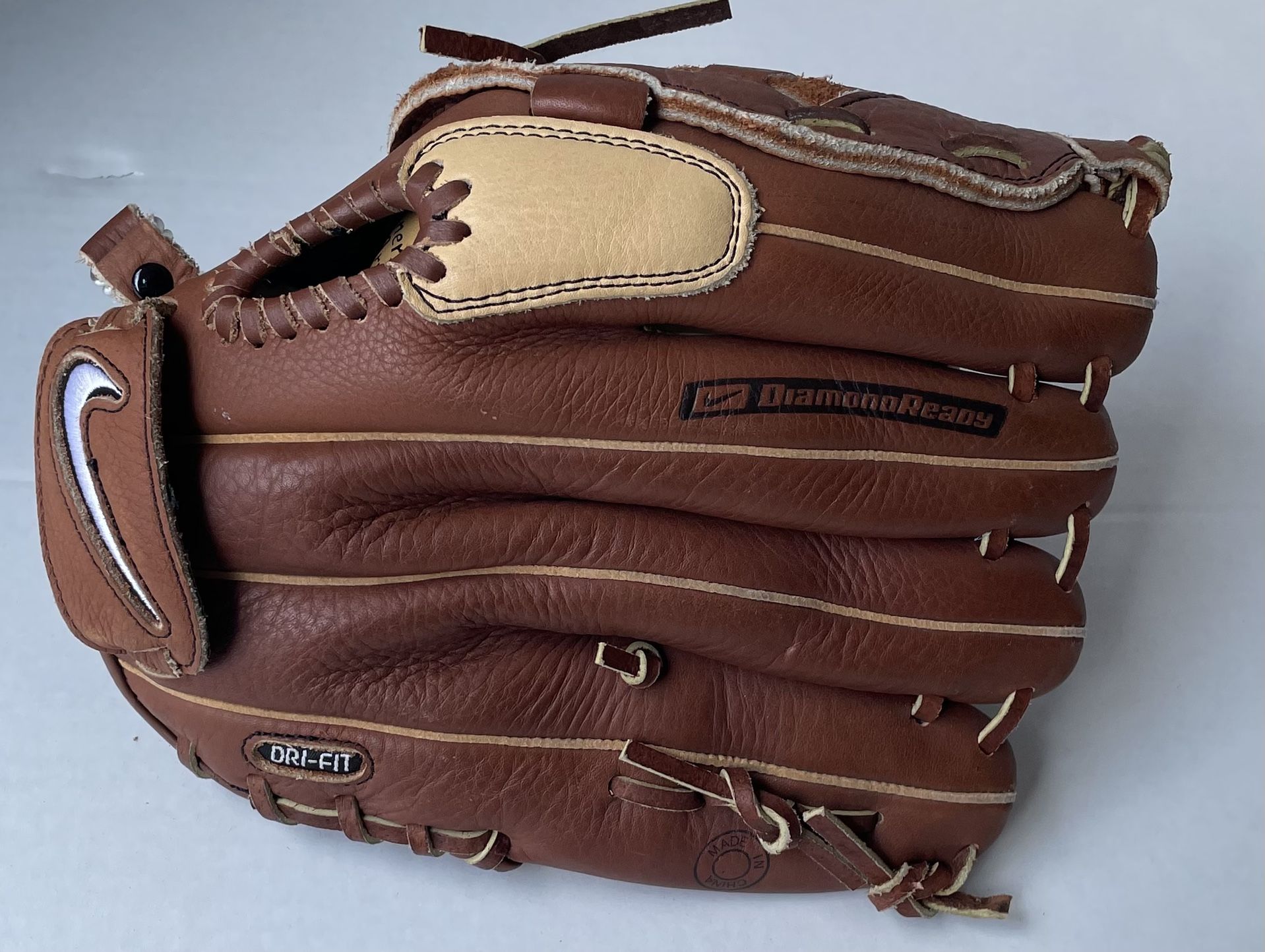 Nike Baseball Glove - Fairly New