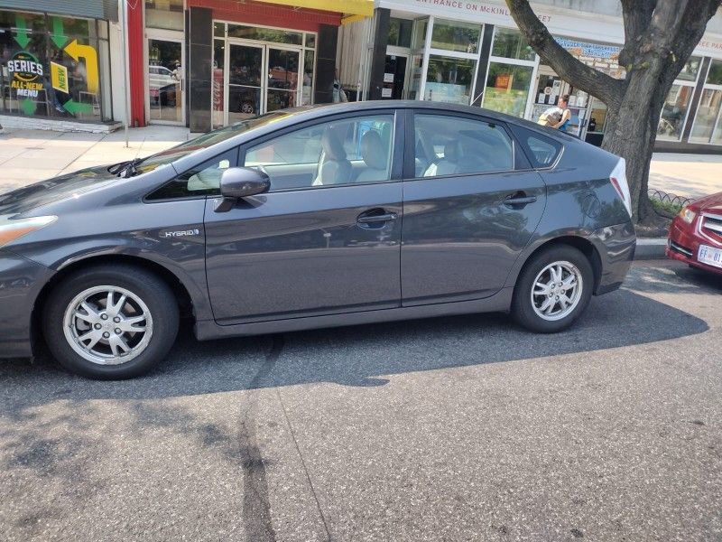 2010 prius