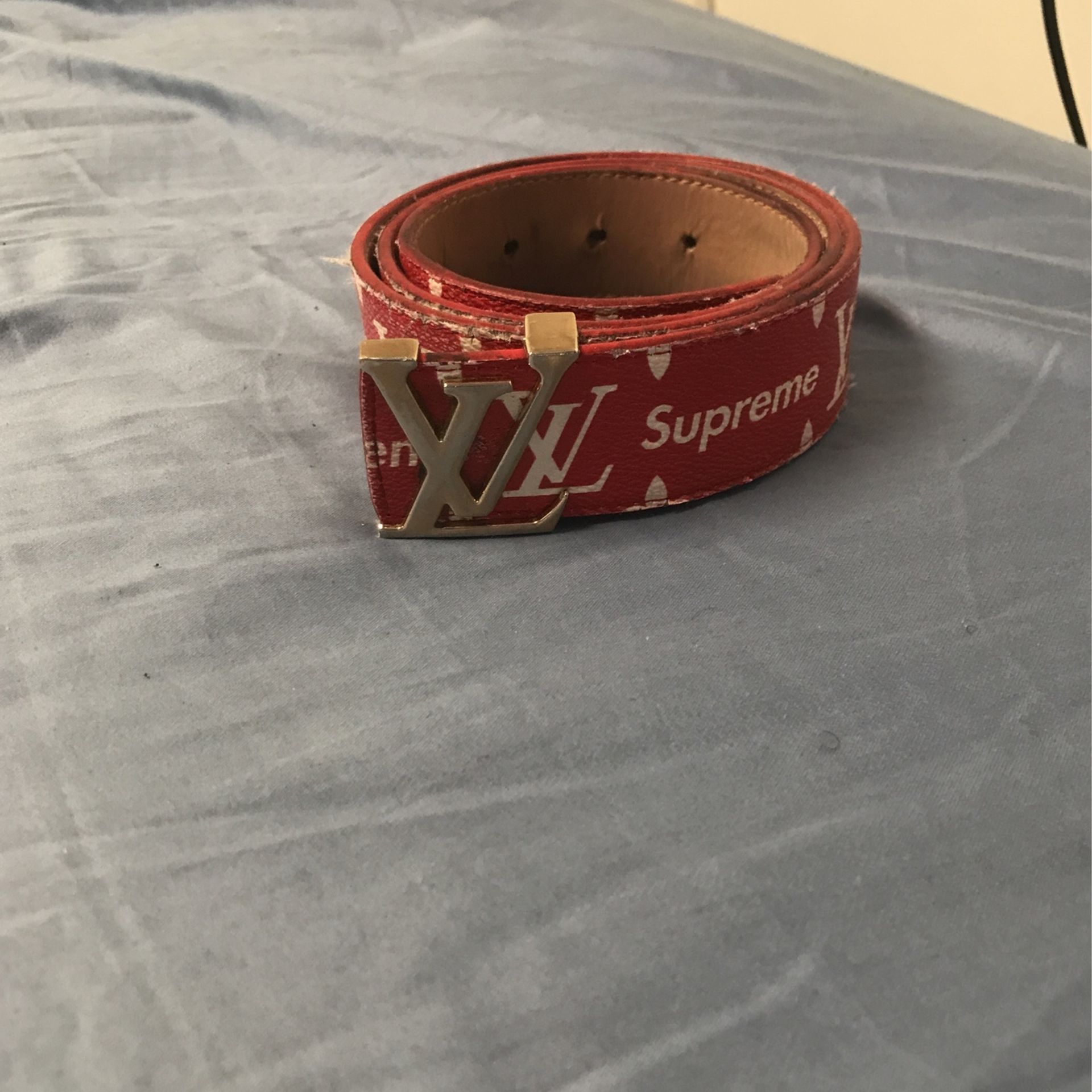 Louis Vuitton Supreme Belt