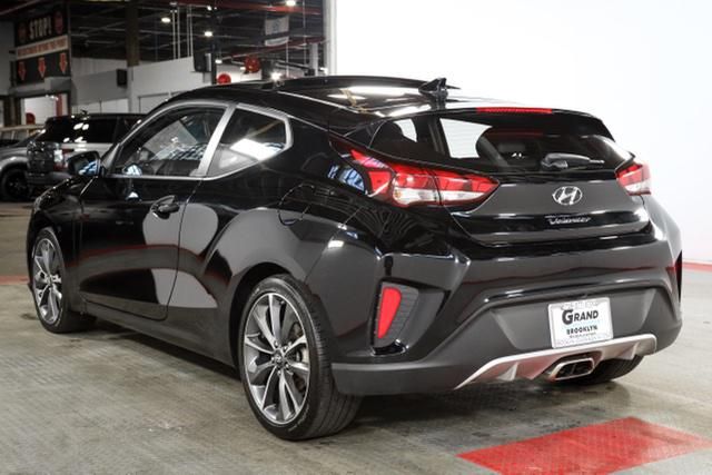 2020 Hyundai Veloster