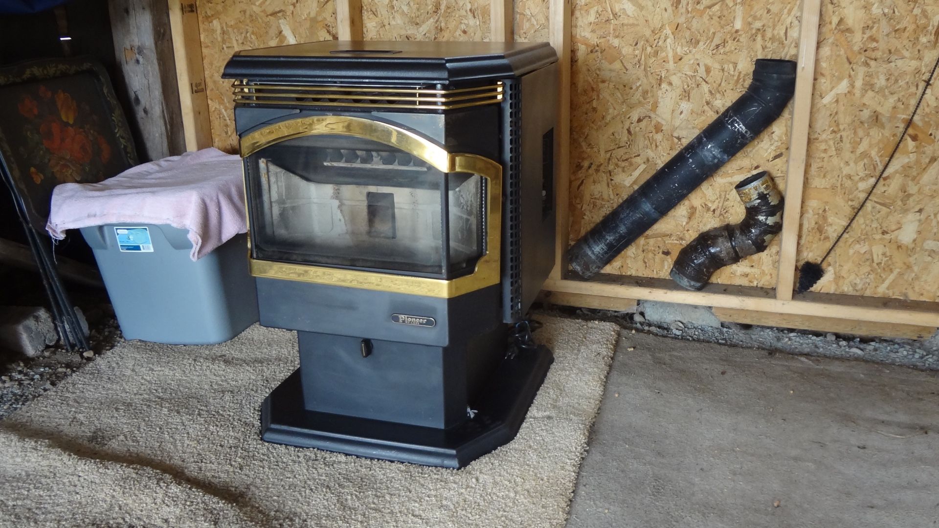 Lopi Pioneer Pellet Stove for Sale in Graham, WA OfferUp